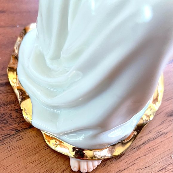 NEW o/b LENOX Nativity Angel' Serenade Figurine Fine China Gold trim - Picture 8 of 11